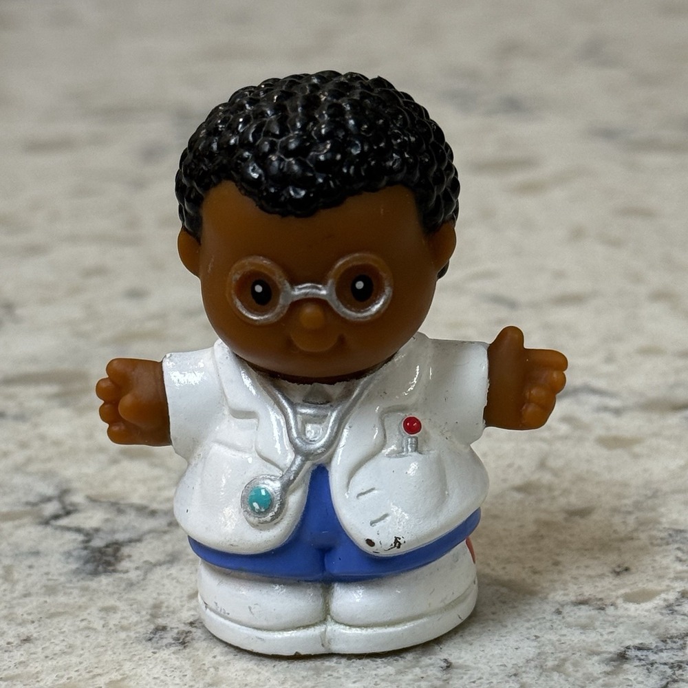Fisher Price Little People Michael Doctor Glasses Medical Dr Doc Black Hair 1997